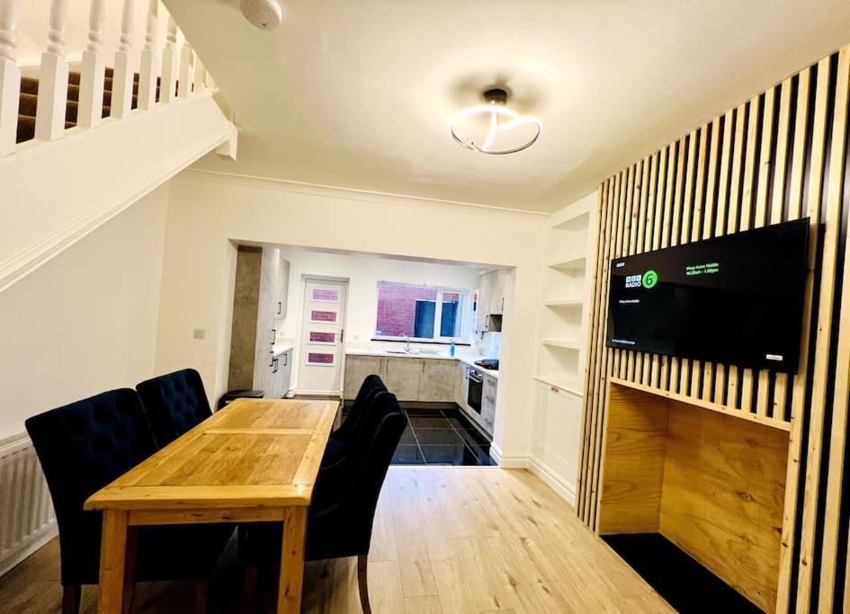 Modern 2-Bed In Blyth Centre Villa Exterior photo